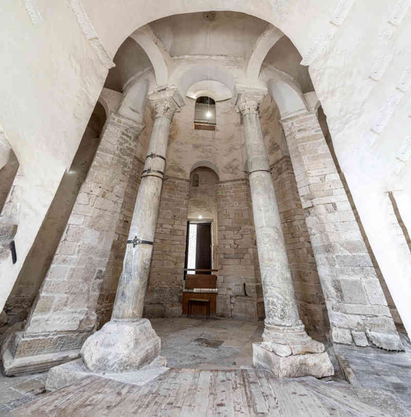 Croacia - Zadar 18 - iglesia de San Donato.jpg